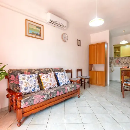 شقة House Leoni *