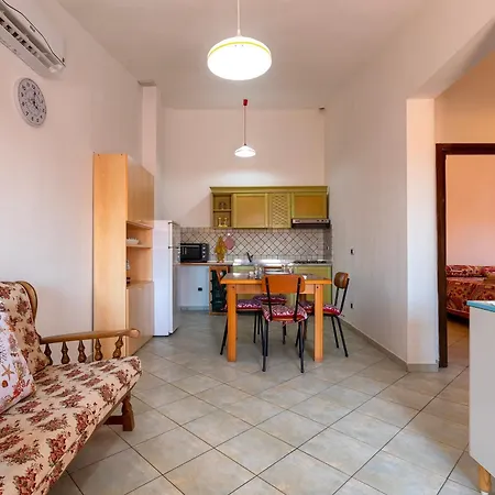 Апартаменты House Leoni Изола-Росса