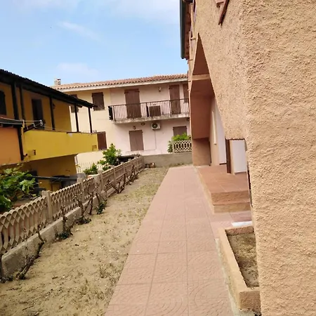 Appartamento House Leoni *